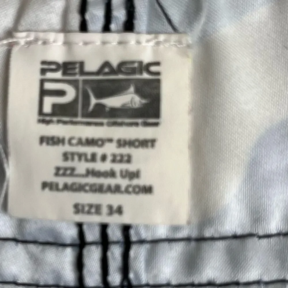 Pelagic Fish Camo Board Short White Black Blue Swim Surf SUP Men Size 34 FLAW